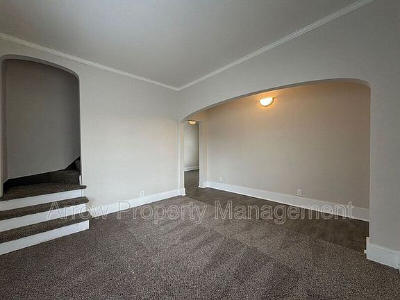 2nd image of 2832 Dudley St