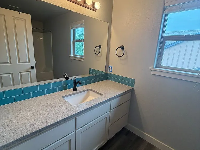 3426 Duck Pl — Photo 33