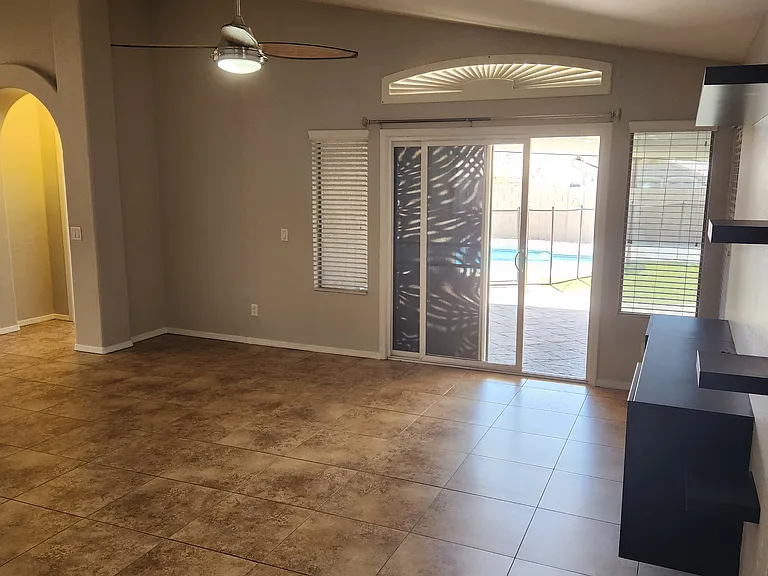 8375 W Bluefield Ave — Photo 7