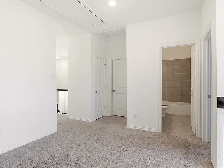 239 Goodson Dr — Photo 11