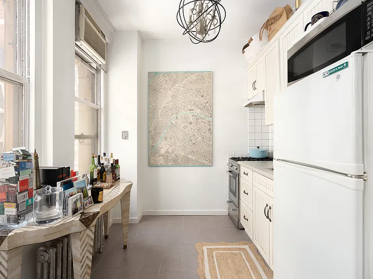 4 Lexington Ave #5P — Photo 4
