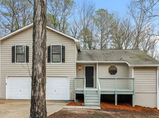 4173 Woodcrest Dr, Powder Springs, GA 30127