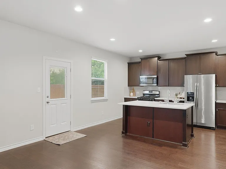5965 Malta Cir — Photo 7