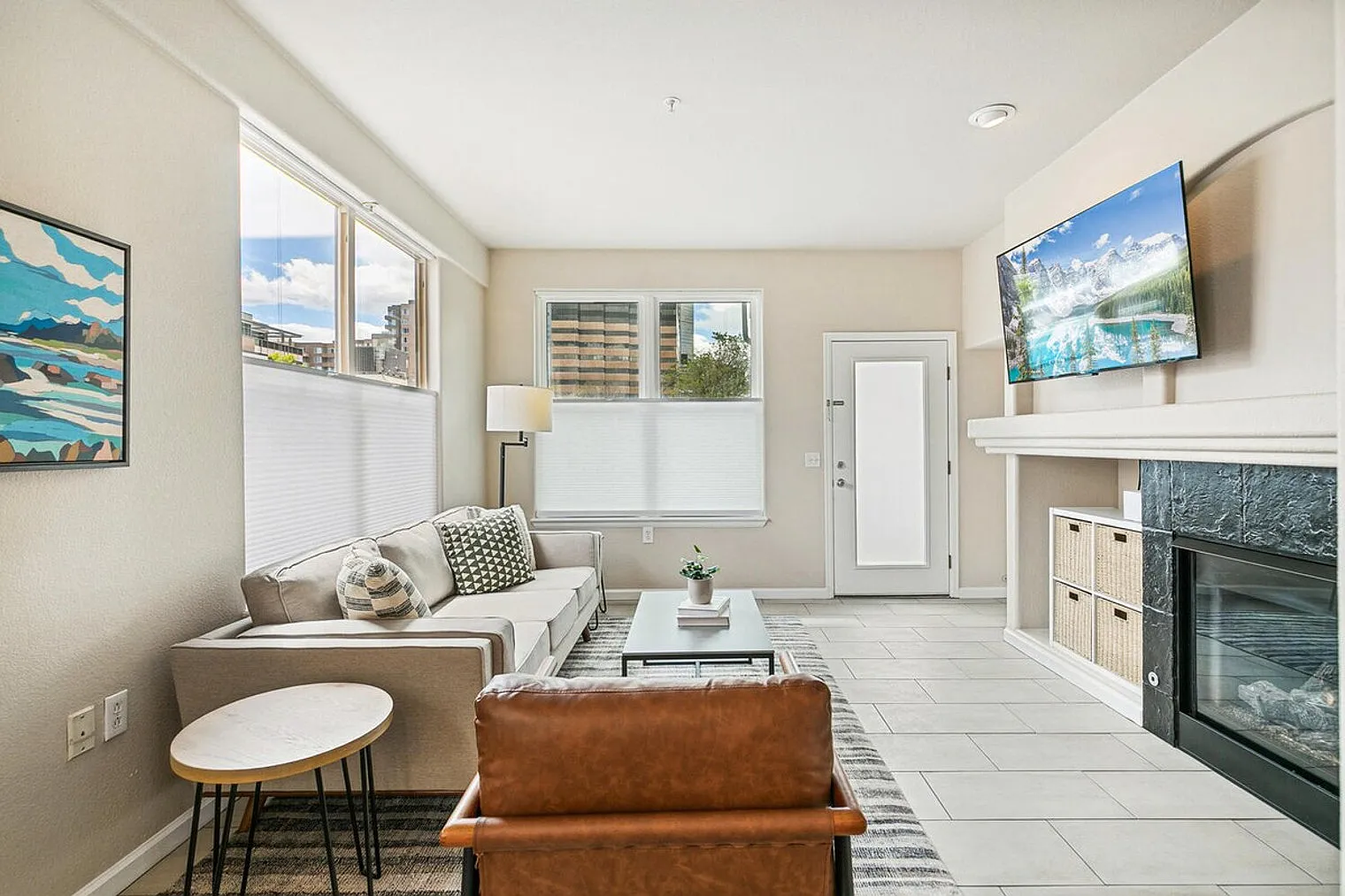 2 bed, 2.0 bath, $4,575 — Photo 4