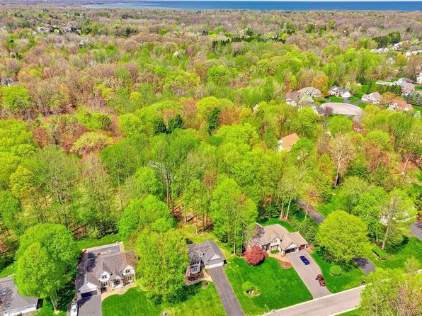 841 Houston Rd, Webster, NY 14580