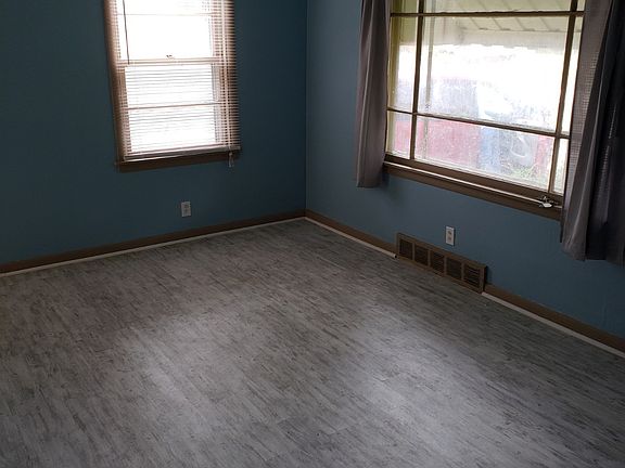 4th image of 2507 Anderson St