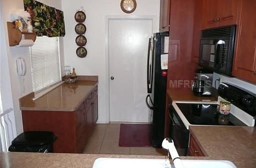 4th image of 323 Hibiscus Dr