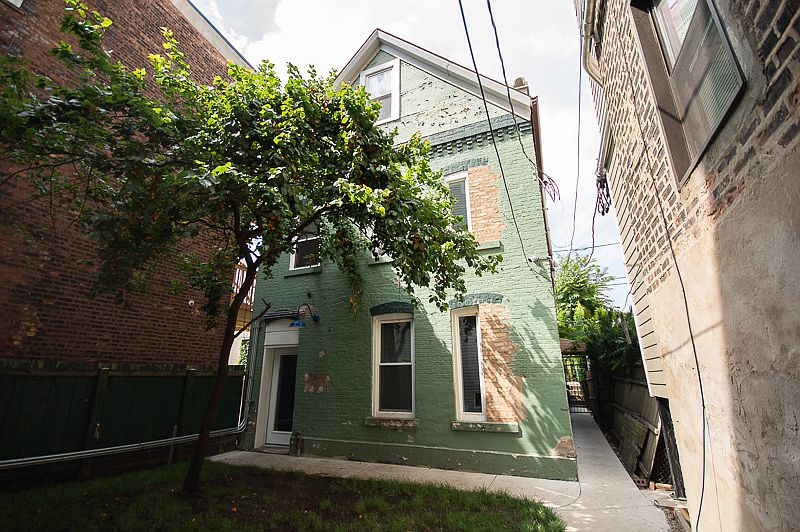 1st image of 1724 W 21st St APT Ch1