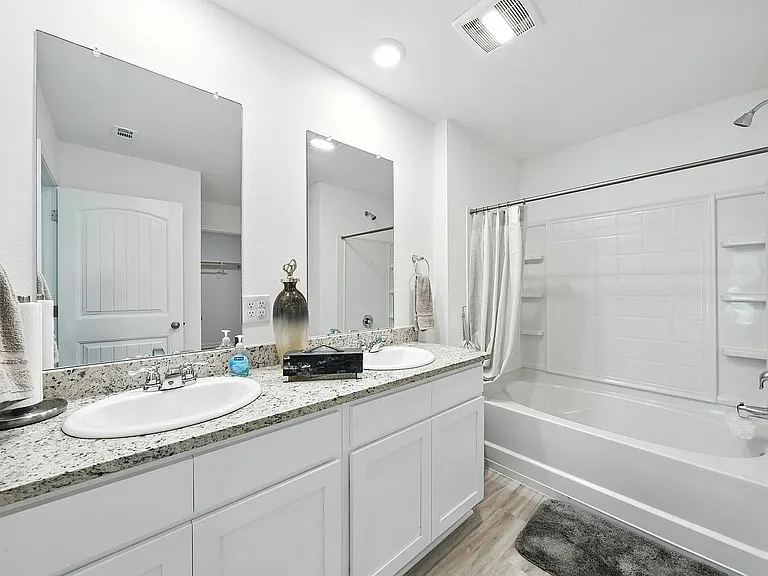 Cullen, Primary Bath with Double Sinks