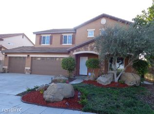 1836 N Barcus Ave, Fresno, CA
