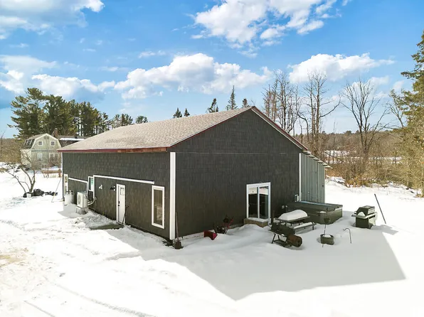 350 Old Route 1, Waldoboro, ME 04572