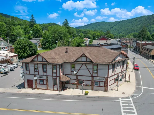 16 Read St, Hancock, NY 13783