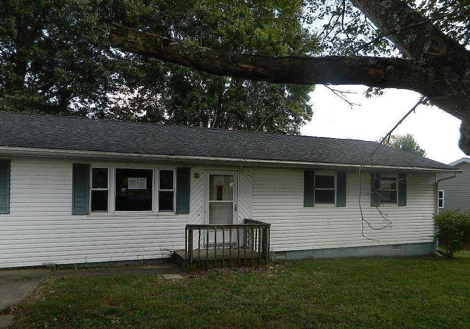 1st image of 166 Gavin St