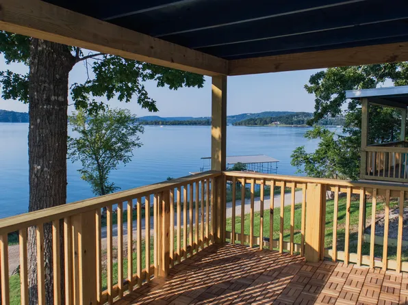 585 Tom Turkey Circle, Reeds Spring, MO 65737