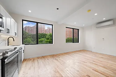 Rented by Living New York