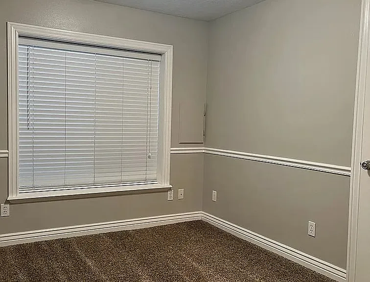 339 N 600 E — Photo 5