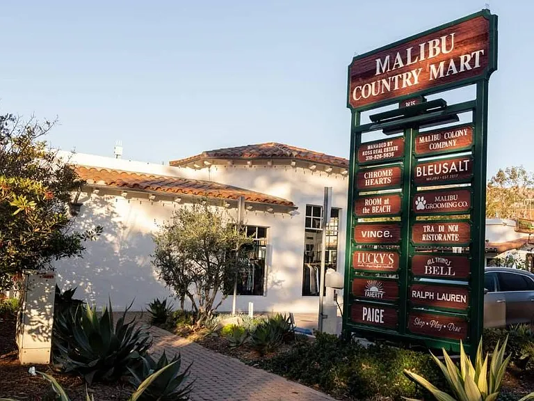 Country Mart for the best restaurants and shops in Malibu.