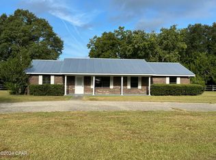 4797 Smokey Rd, Graceville, FL 32440