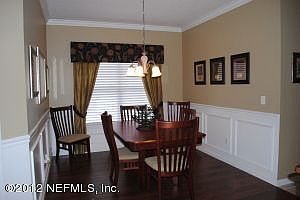 4th image of 328 Stonehurst Pkwy