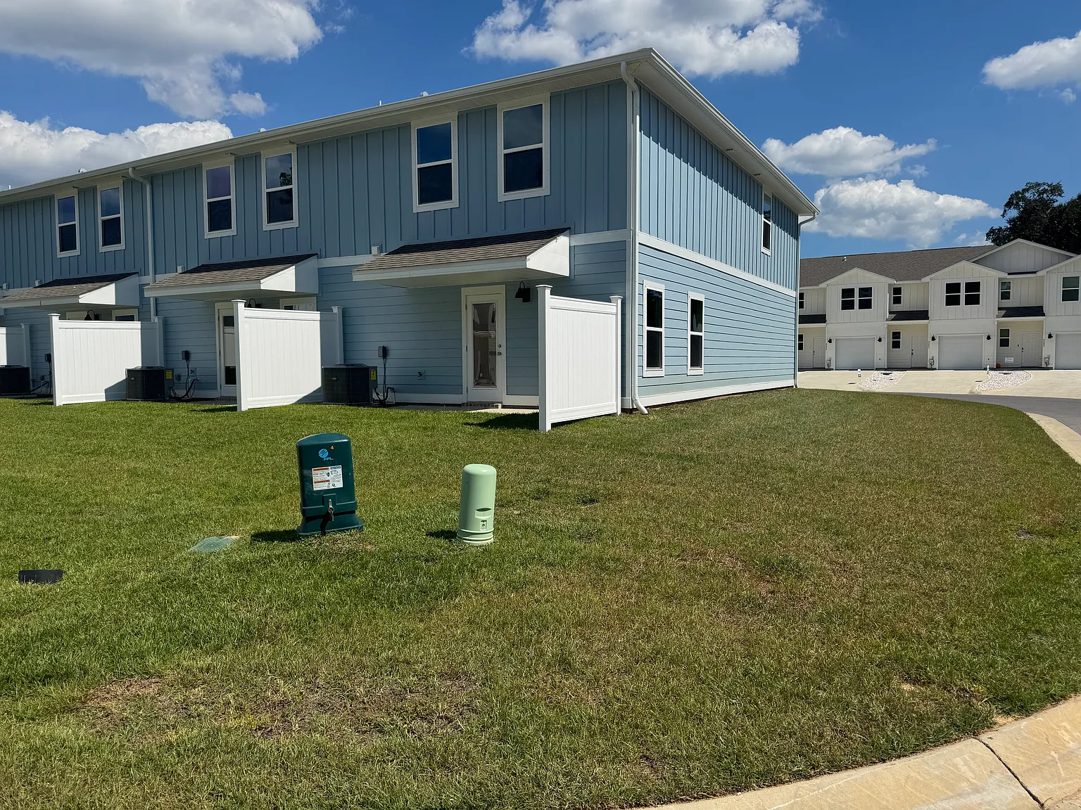 8691 Meadow Flower Ln — Photo 2