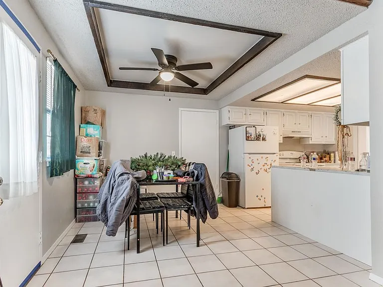 6916 Woodlake Dr #6920 — Photo 20