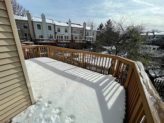 3rd image of 5893 Parenham Way