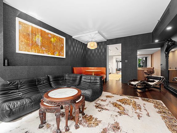 4th image of 519 W 23rd St #Penthouse