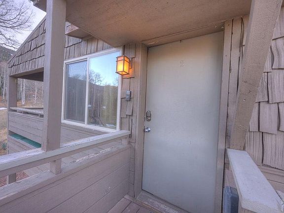 2nd image of 1420 Panadero Ave #2