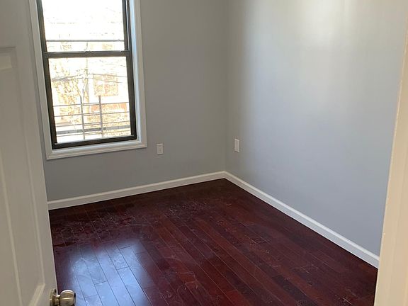 2nd image of 2548 98th St #1