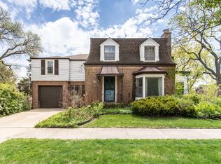 1021 Cleveland Ave, Park Ridge, IL 60068