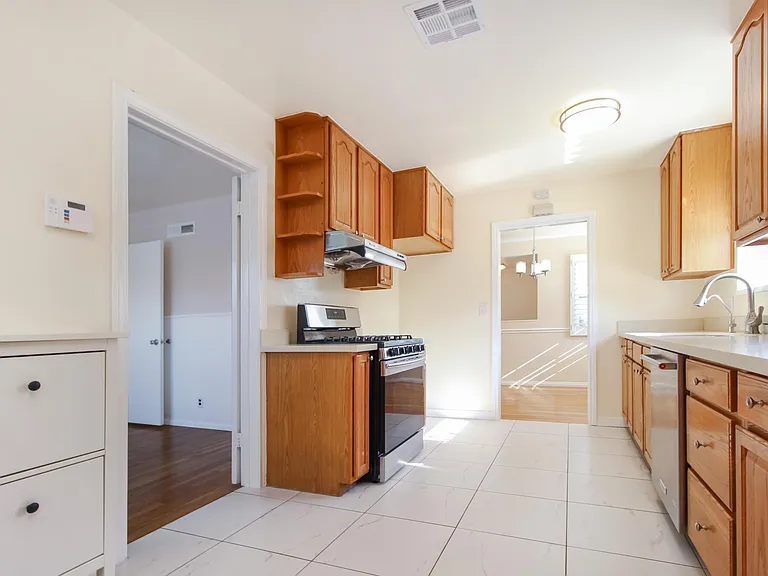 10667 Hallwood Dr — Photo 10