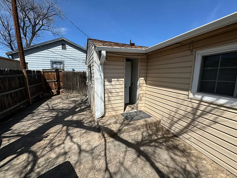 3501 W 48th Ave — Photo 16