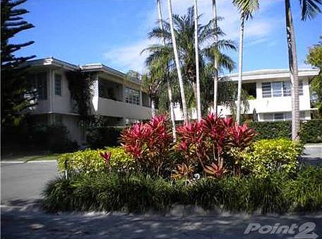 4th image of 90 Park Dr APT 4