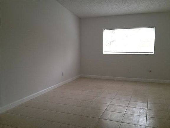 5th image of 3660 N 56th Ave APT 616