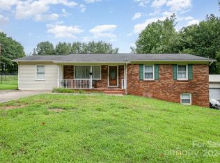 3806 Robert Riding Rd, Shelby, NC 28150