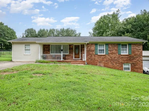 3806 Robert Riding Rd, Shelby, NC 28150