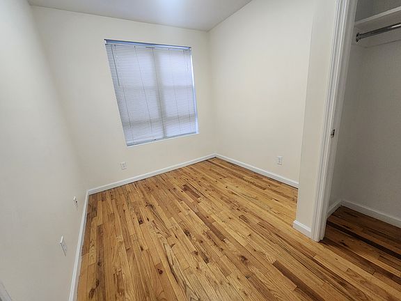 3rd image of 112 Leonard St #1