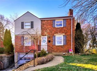 5214 Fieldcrest Dr, Pittsburgh, PA 15236