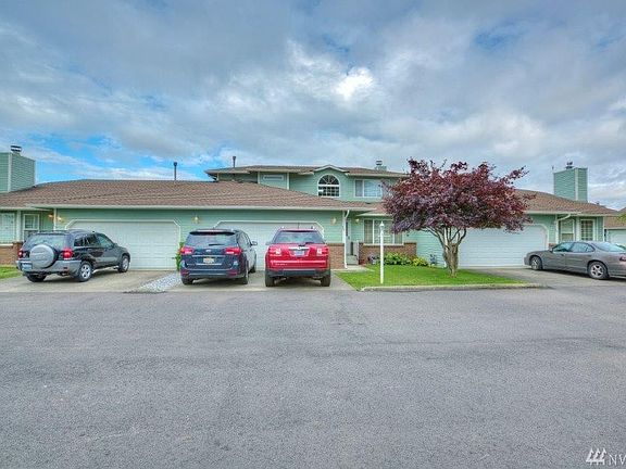 2nd image of 1811 F St SE APT 16