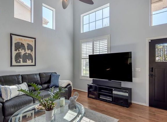 5th image of 6132 W Park View Ln