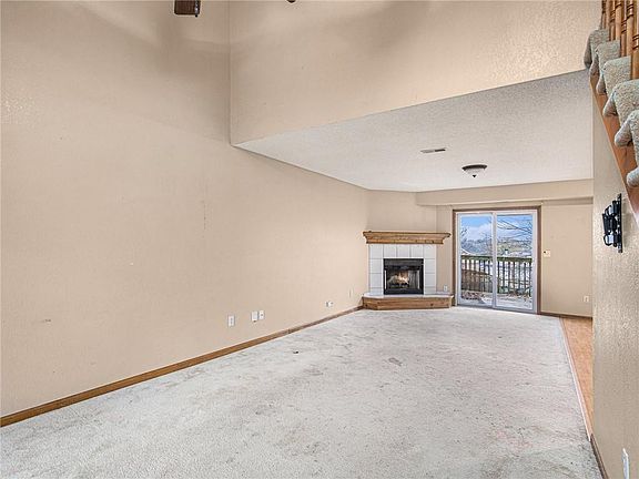 4th image of 1873 Kingbird Ct