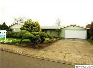 185 NW Denton Ave, Dallas, OR 97338