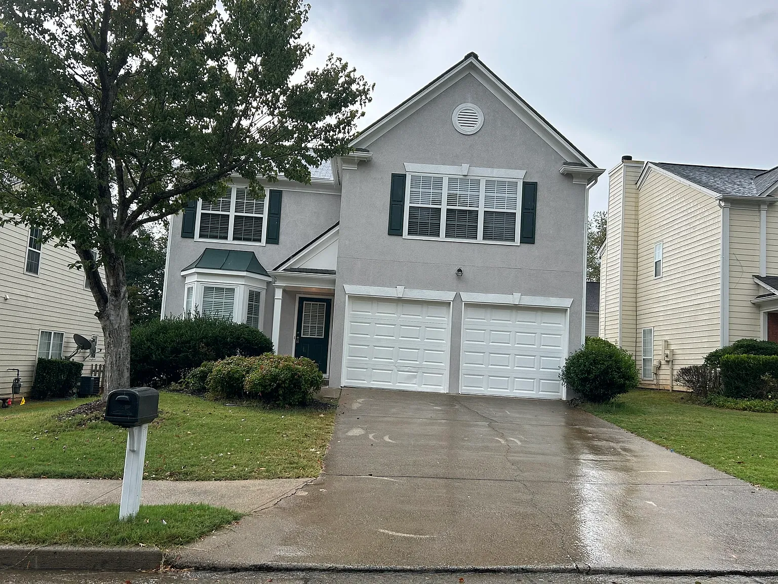 3 bed, 2.5 bath, 1740 sqft, $2,095 — Photo 1