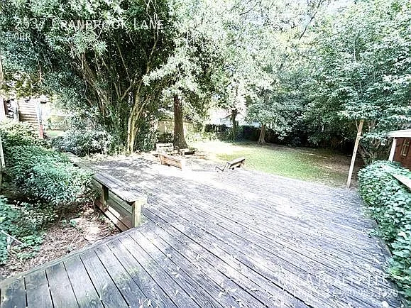 2537 Cranbrook Lane — Photo 3
