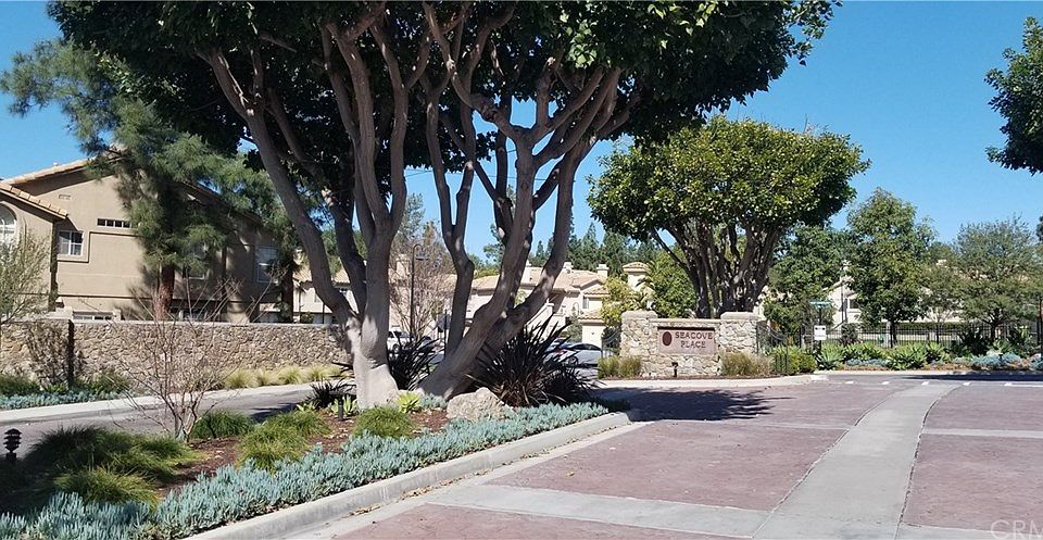 1st image of 139 Night Heron Ln