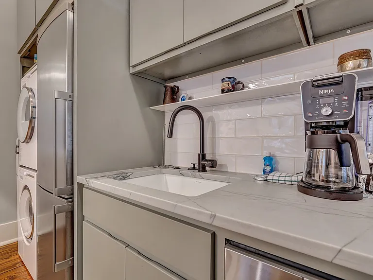 108 E Harris St — Photo 18
