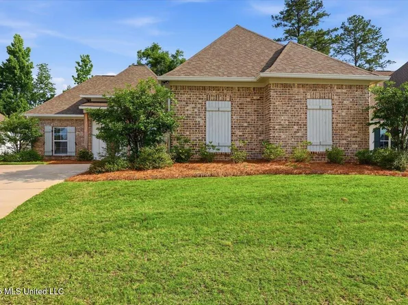 119 Herons Bay Cir, Madison, MS 39110