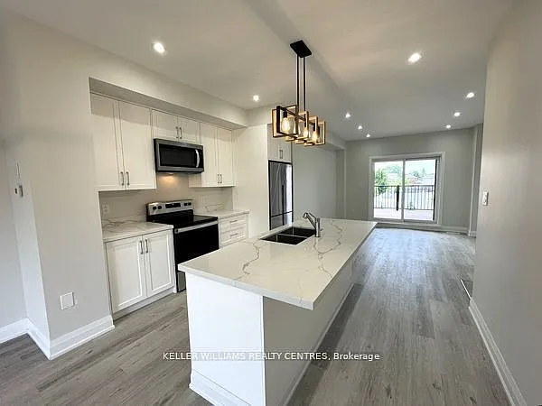454 Veterans Dr — Photo 16