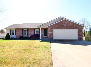 1535 Ridge Rd, Jackson, MO 63755