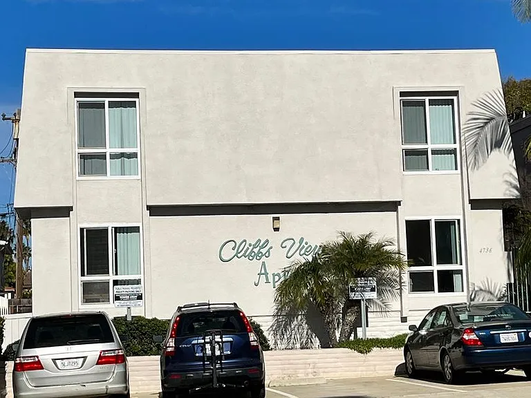 4736 Point Loma Ave — Photo 20